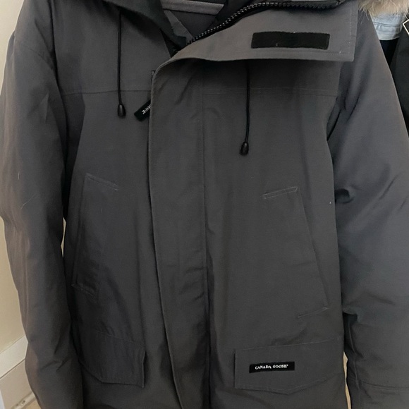 Canada Goose Men's Dark Gray Performance Jacket